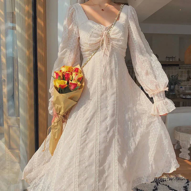 Robe coréenne brodée